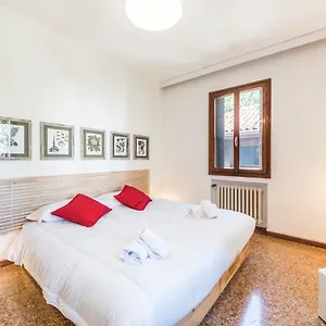 Ca' Roberta Italia